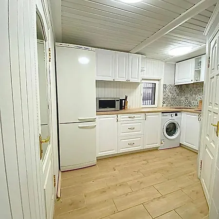 Вілла Осокорок З Банею Альтанкою Своїм Пляжем На О Мартишів Осокорки Villa Kyiv